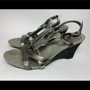 AK Anne Klein iflex wedge sandals size 8